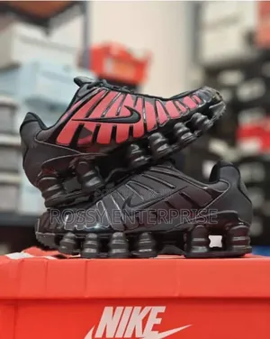 Nike Sholx Tl Sneakers