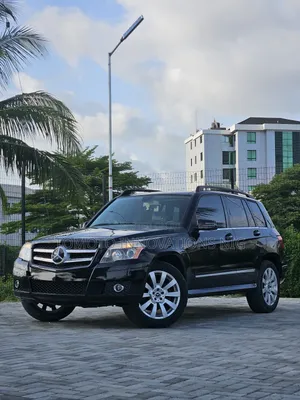 Mercedes-Benz GLK-Class 350 4MATIC 2010 Black