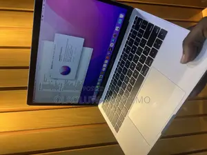 Laptop Apple MacBook Pro 2016 8GB Intel Core i5 SSD 256GB