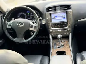 Lexus IS 350 2012 Red