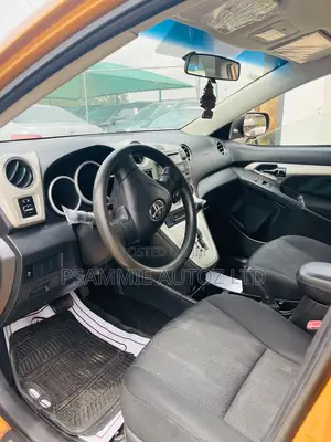 Toyota Matrix 2011 Orange