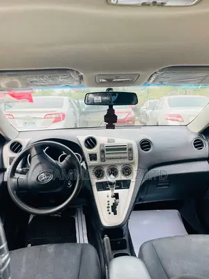 Toyota Matrix 2011 Orange