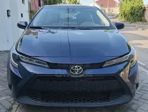 Toyota Corolla LE 2020 Blue