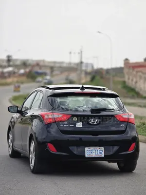Hyundai Elantra Limited 4dr Sedan (1.8L 4cyl 6A) 2014 Black