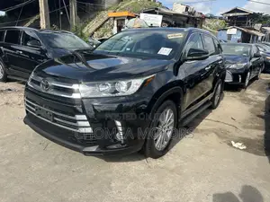 Toyota Highlander 2018 Black