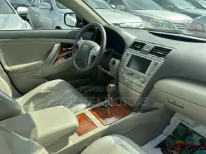 Toyota Camry 2011 Green