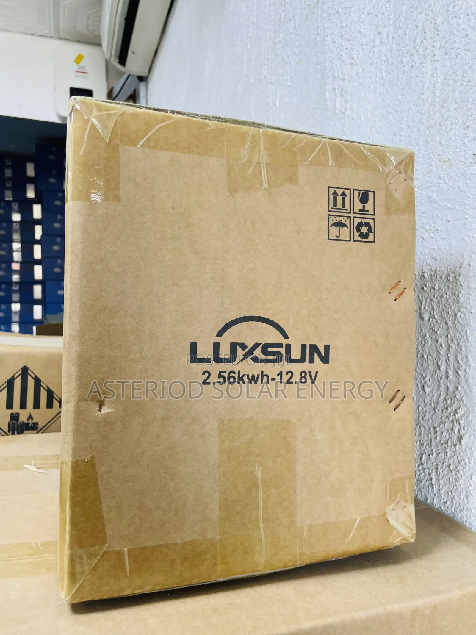 2.5kwh 200ahms 12v Luxsun Lithium Battery