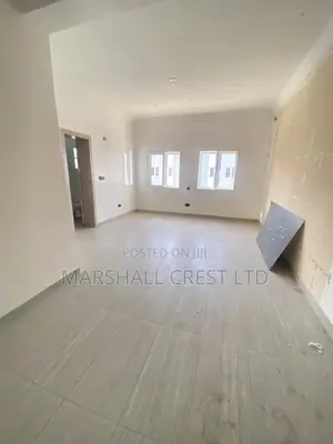 3bdrm Duplex in Lekki Phase 2 for rent
