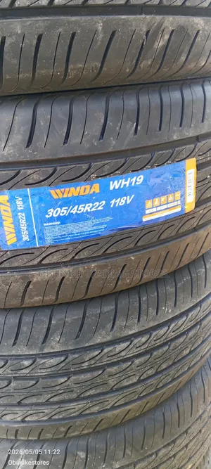 305/40r22 Winda Radial