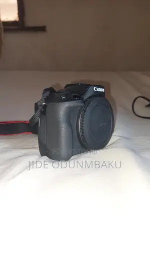 Canon Eos R50 (Brand New)