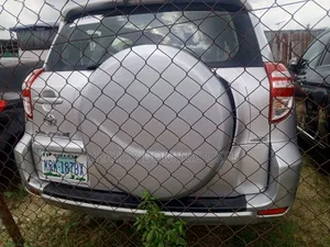 Toyota RAV4 Limited 2008 Silver