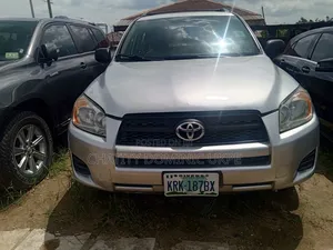 Toyota RAV4 Limited 2008 Silver