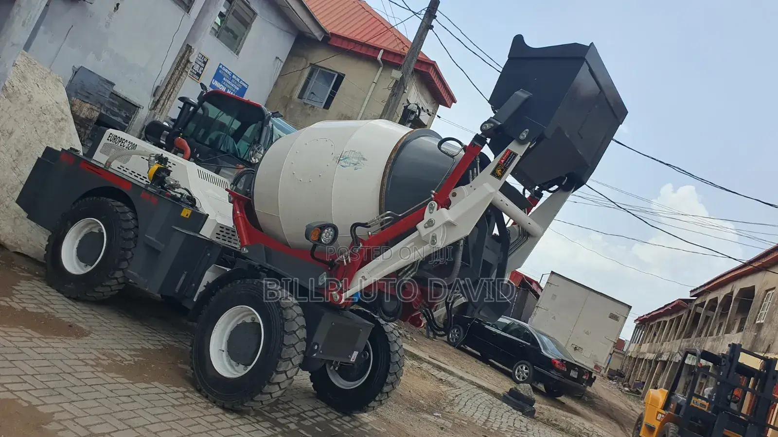 3.2m3 Self-Loading Concrete Mixer