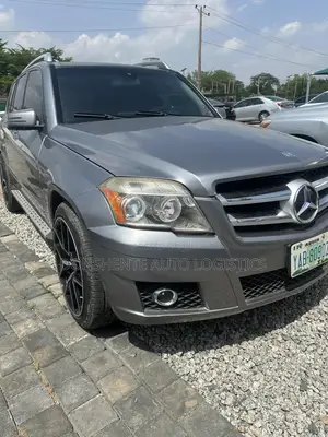 Mercedes-Benz GLK-Class 2011 Gray