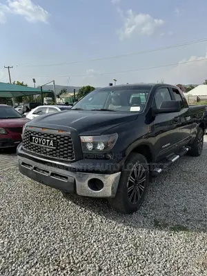 Toyota Tundra 2020 Black