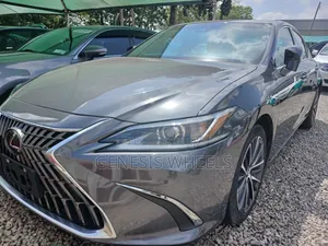 Lexus ES 2025 Gray
