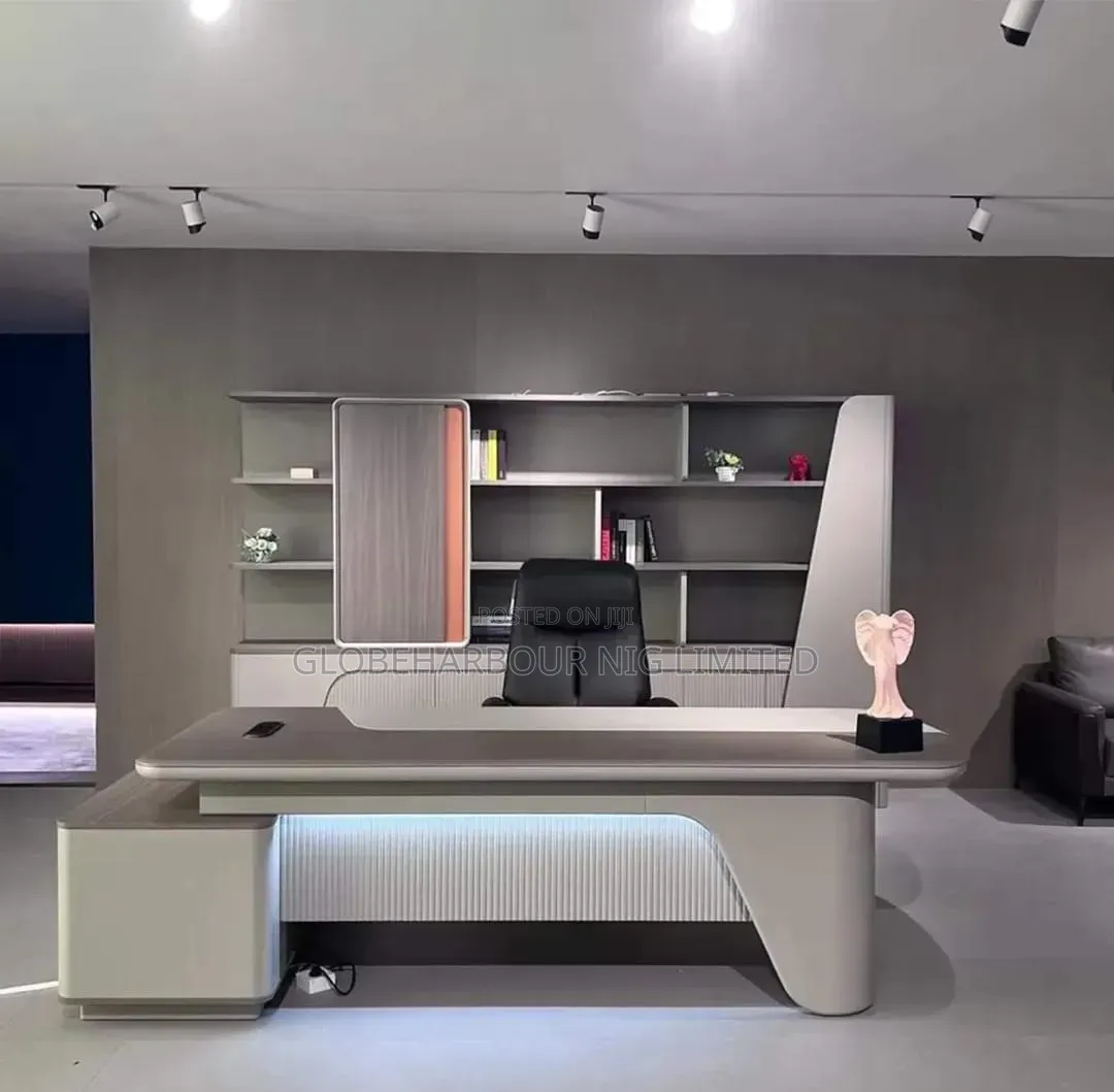 High-Quality Executive Office Table
