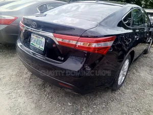 Toyota Avalon XLE 4dr Sedan (3.5L 6cyl 6A) 2015 Black