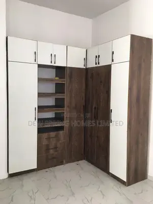 Furnished 3bdrm Duplex in Harise Drive, VGC / Ajah for rent