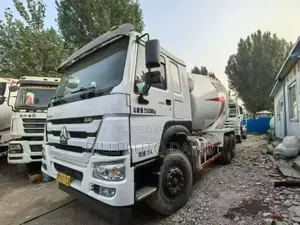 Sinotruk Howo Concrete Mixer Truck