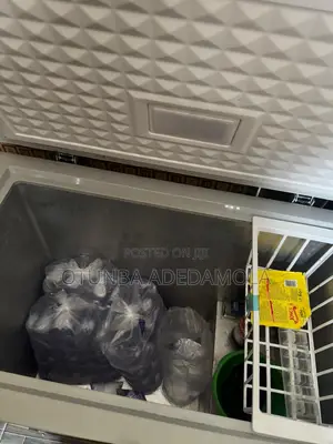 Nexus Chest Freezer 210 Liters.
