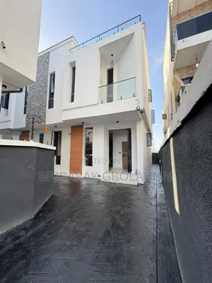 Furnished 4bdrm Duplex in Lekki for sale