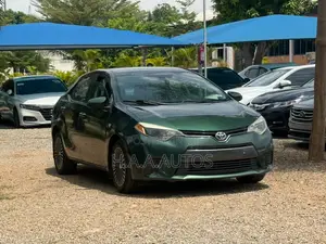 Toyota Corolla 2015 Green