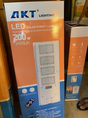 200w Akt Solar Street Lamp