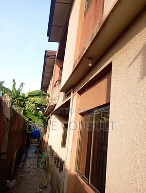 4bdrm Block of Flats in Ijegun for sale