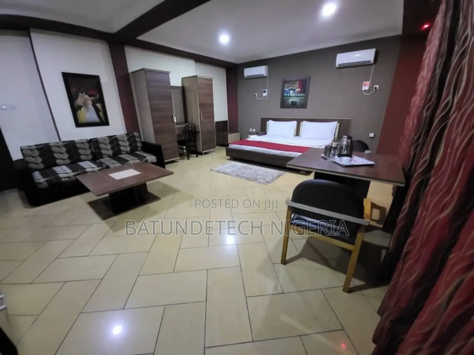 Functioning 75 Rooms Hotel Waterfront
