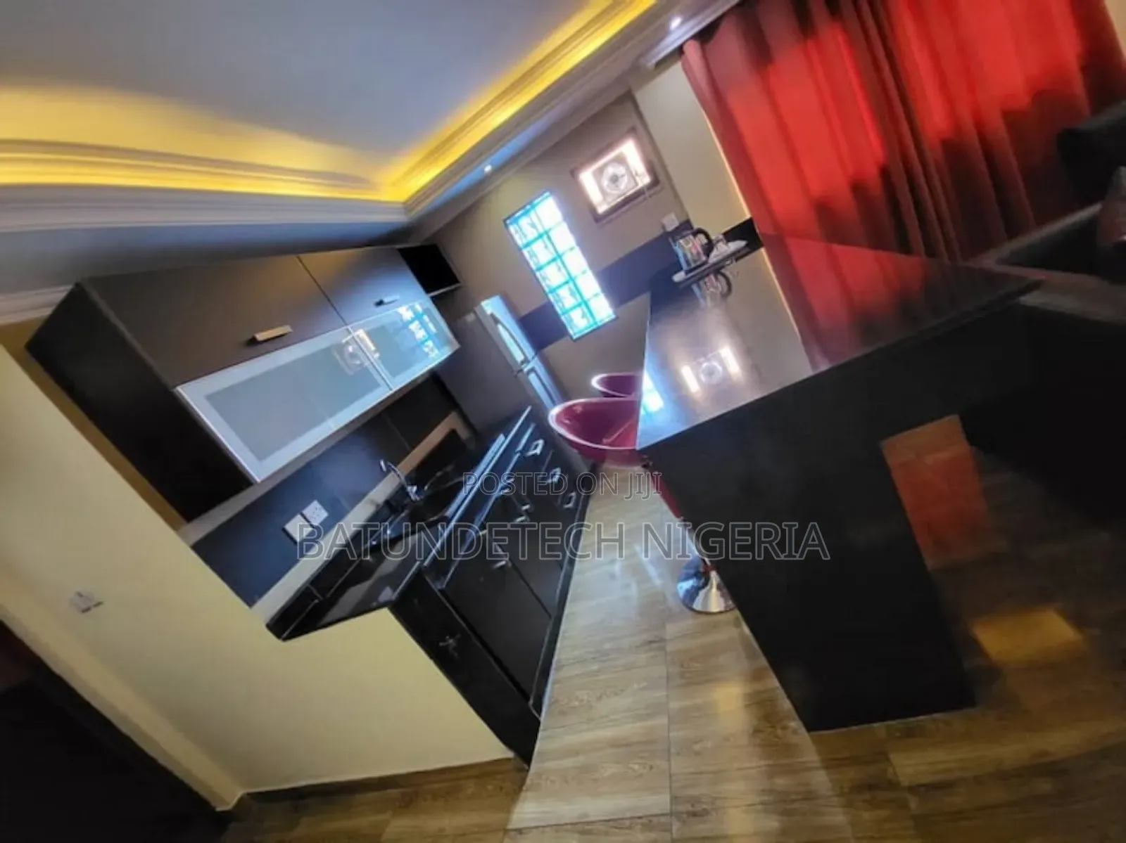 Functioning 75 Rooms Hotel Waterfront