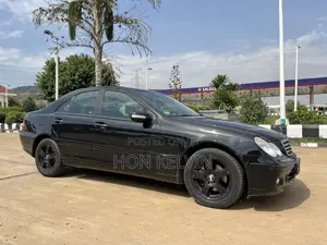 Mercedes-Benz C180 2007 Black