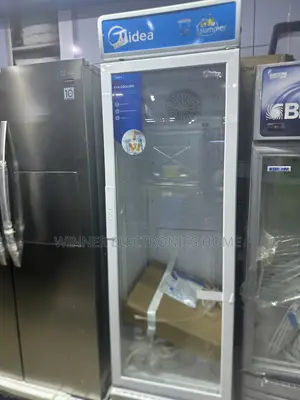 Midea Showcase Fridge 523 Liters Standing Glass Fridge