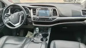 Toyota Highlander XLE 4dr SUV AWD (3.5L 6cyl 6A) 2015 Black