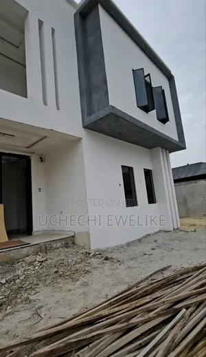 4bdrm Duplex in Rukpokwu for sale