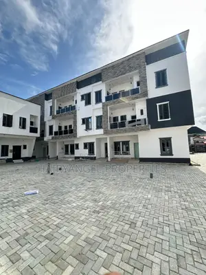 2bdrm Apartment in Ilaje / Lekki for sale