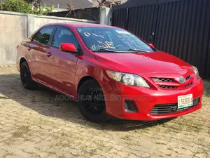 Toyota Corolla LE 4dr Sedan (1.8L 4cyl 4A) 2012 Red