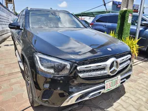 Mercedes-Benz GLC-Class 2017 Black