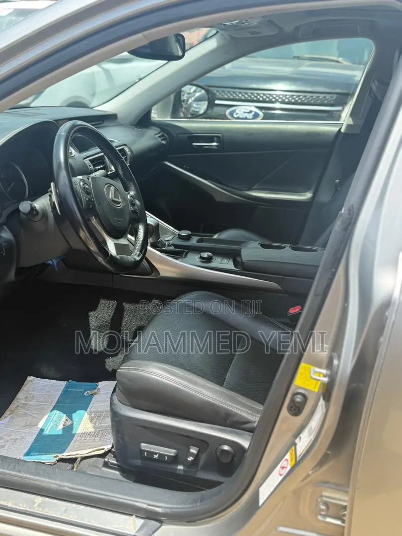 Lexus IS 2015 Gray