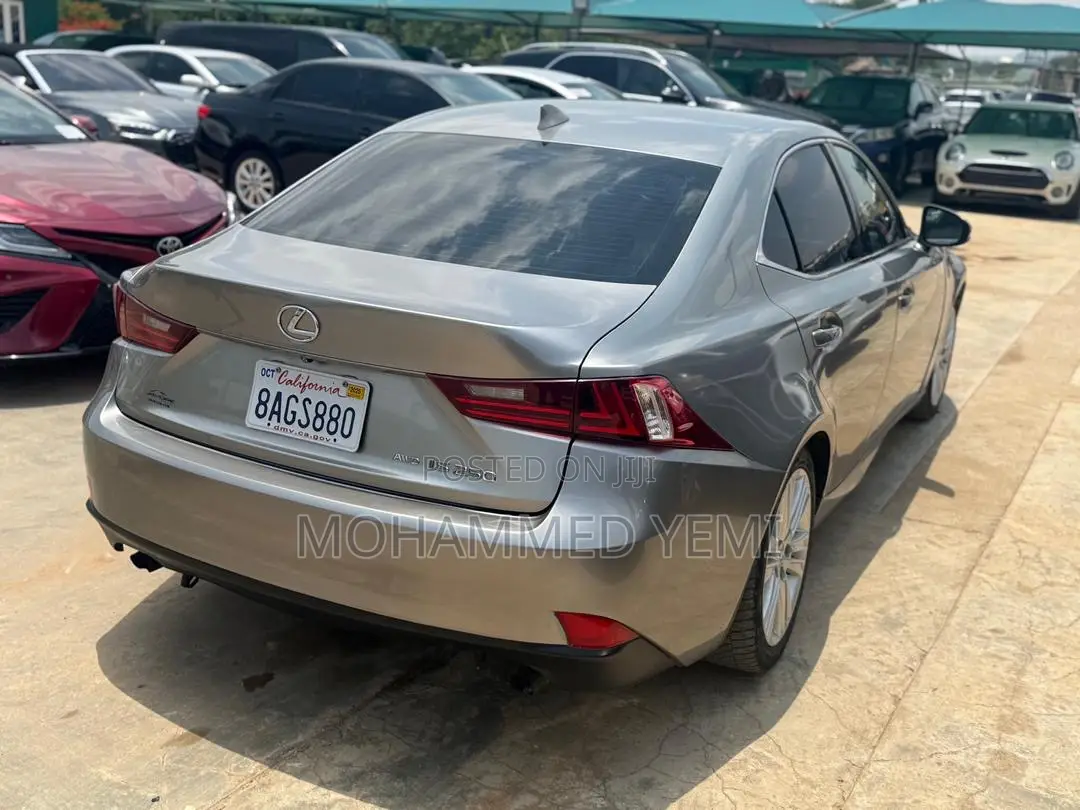 Lexus IS 2015 Gray