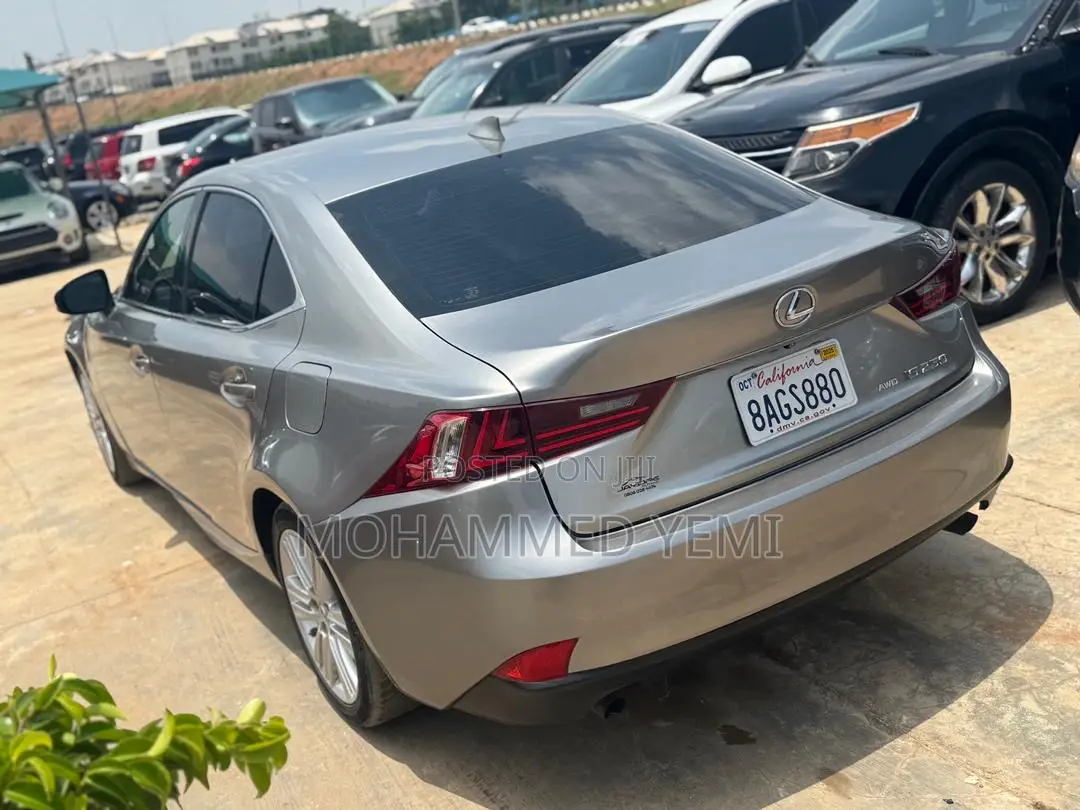 Lexus IS 2015 Gray