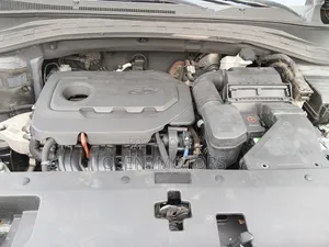 Hyundai Santa Fe SEL 2.4 FWD 2019 Gray