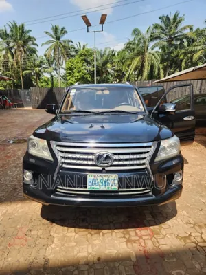 Lexus LX 570 2008 Black