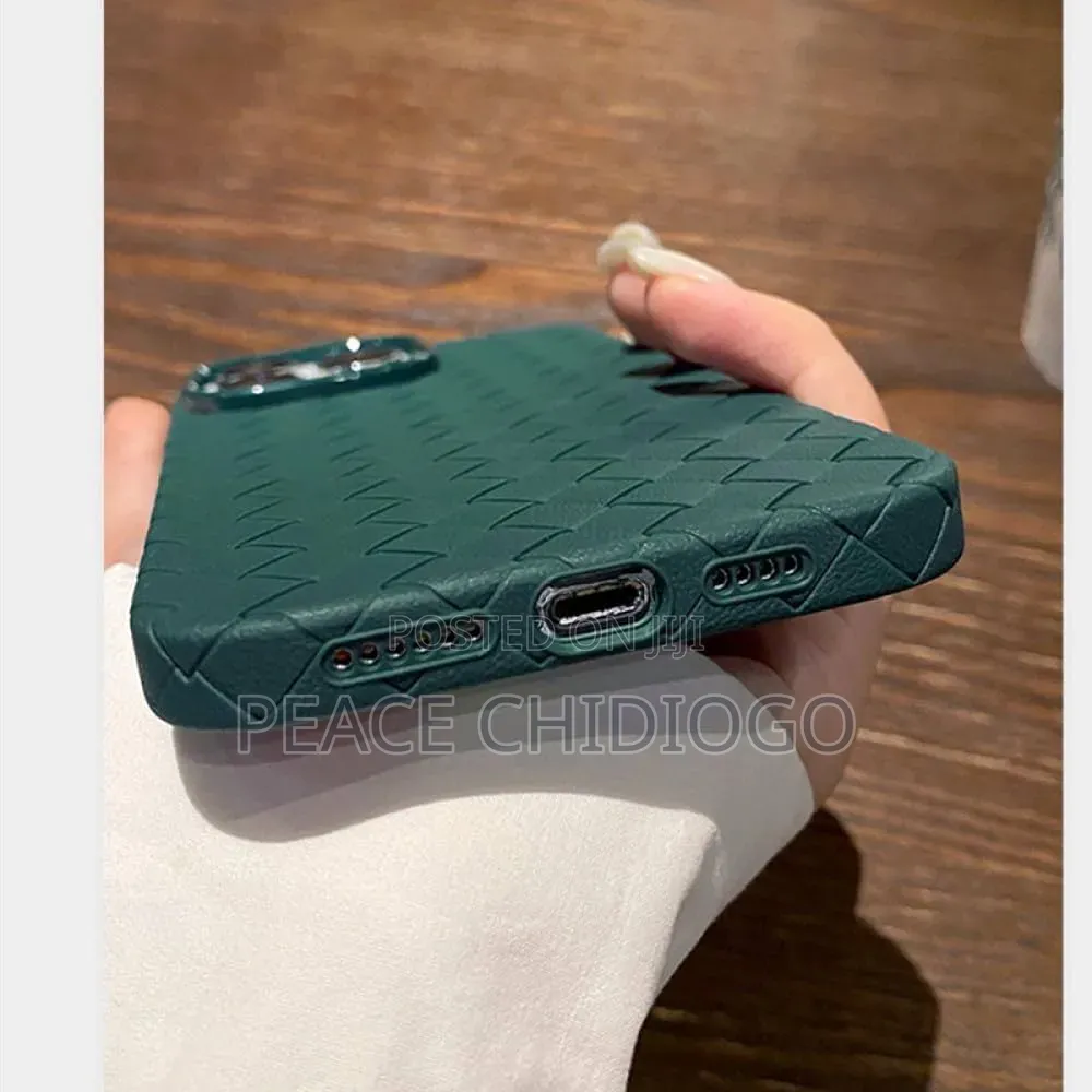 Luxury Woven Pattern Phone Case for iPhone 16 Pro Max