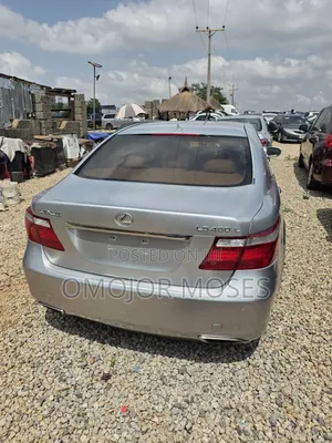 Lexus LX 470 Sport Utility 2007 Gray