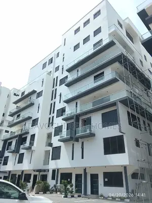 4bdrm Duplex in Banana Island for rent