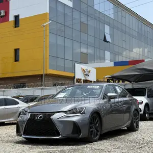 Lexus IS 300 AWD 2019 Gray
