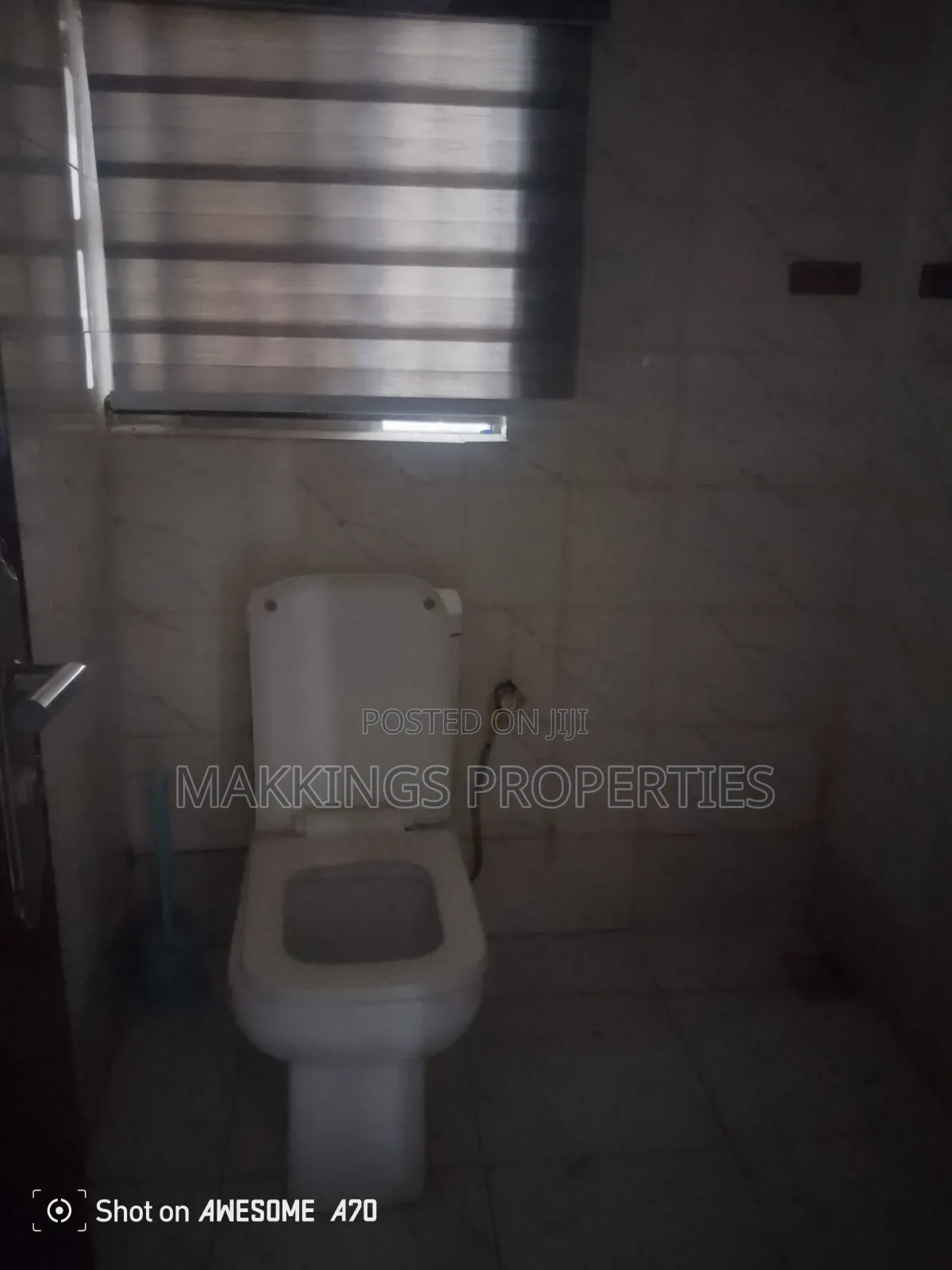 Mini Flat in Lekki Phase 2 for rent