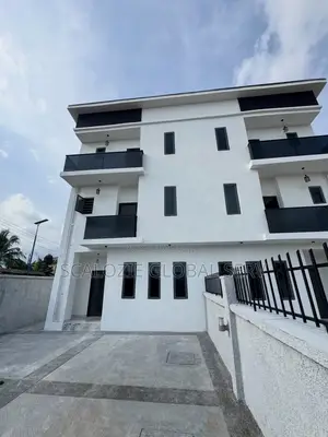 4bdrm Duplex in Woji Port Harcourt for sale