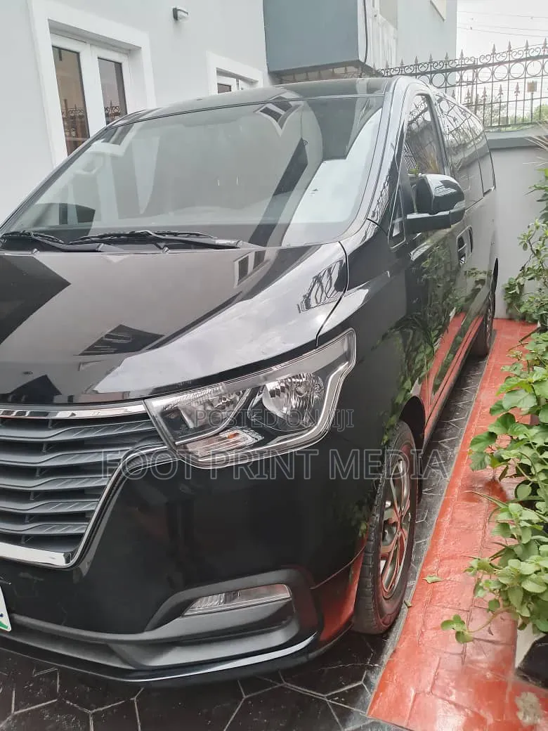 Hyundai H1 2020 Black